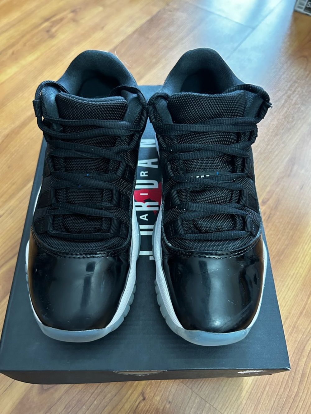AIR JORDAN 11 RETRO LOW (GS)